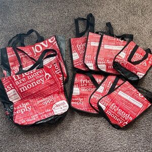 9 reusable lululemon red and black bags